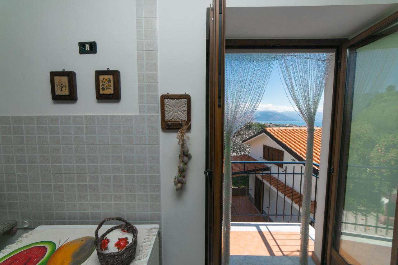 Appartement Adelina E Il Bosso à Policastro Bussentino Extérieur photo
