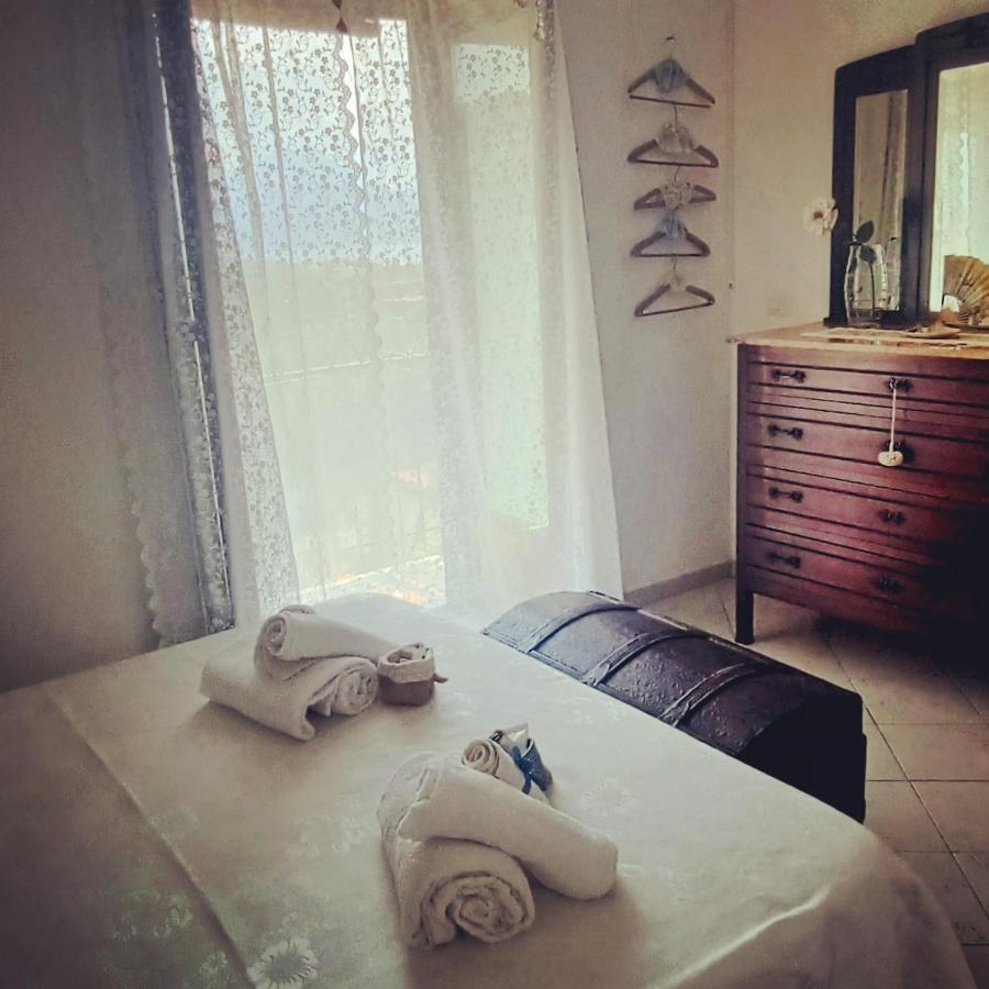 Appartement Adelina E Il Bosso à Policastro Bussentino Extérieur photo